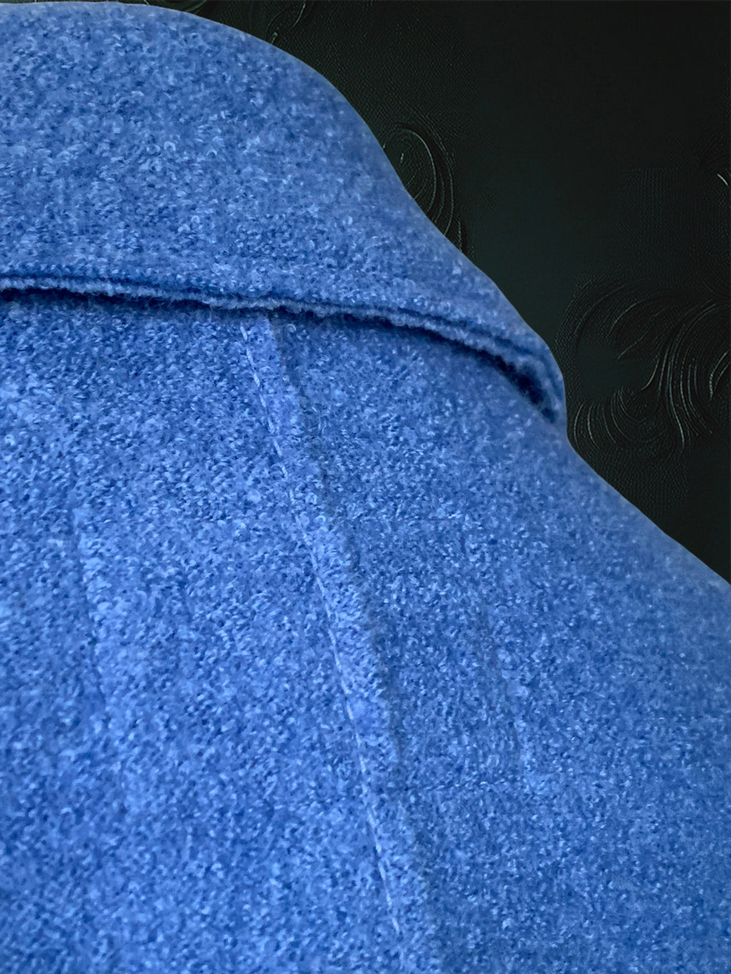 Vlněný blankytně modrý kabát